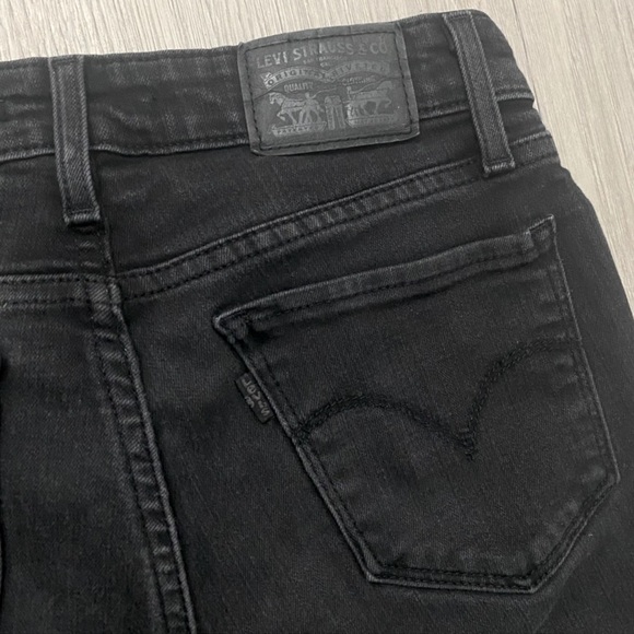 Levi’s - 711 skinny ripped jeans women size 26 - Picture 3 of 6